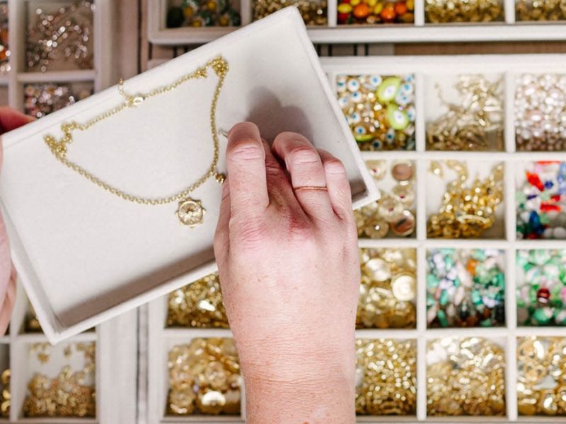 Classic Charm Bar